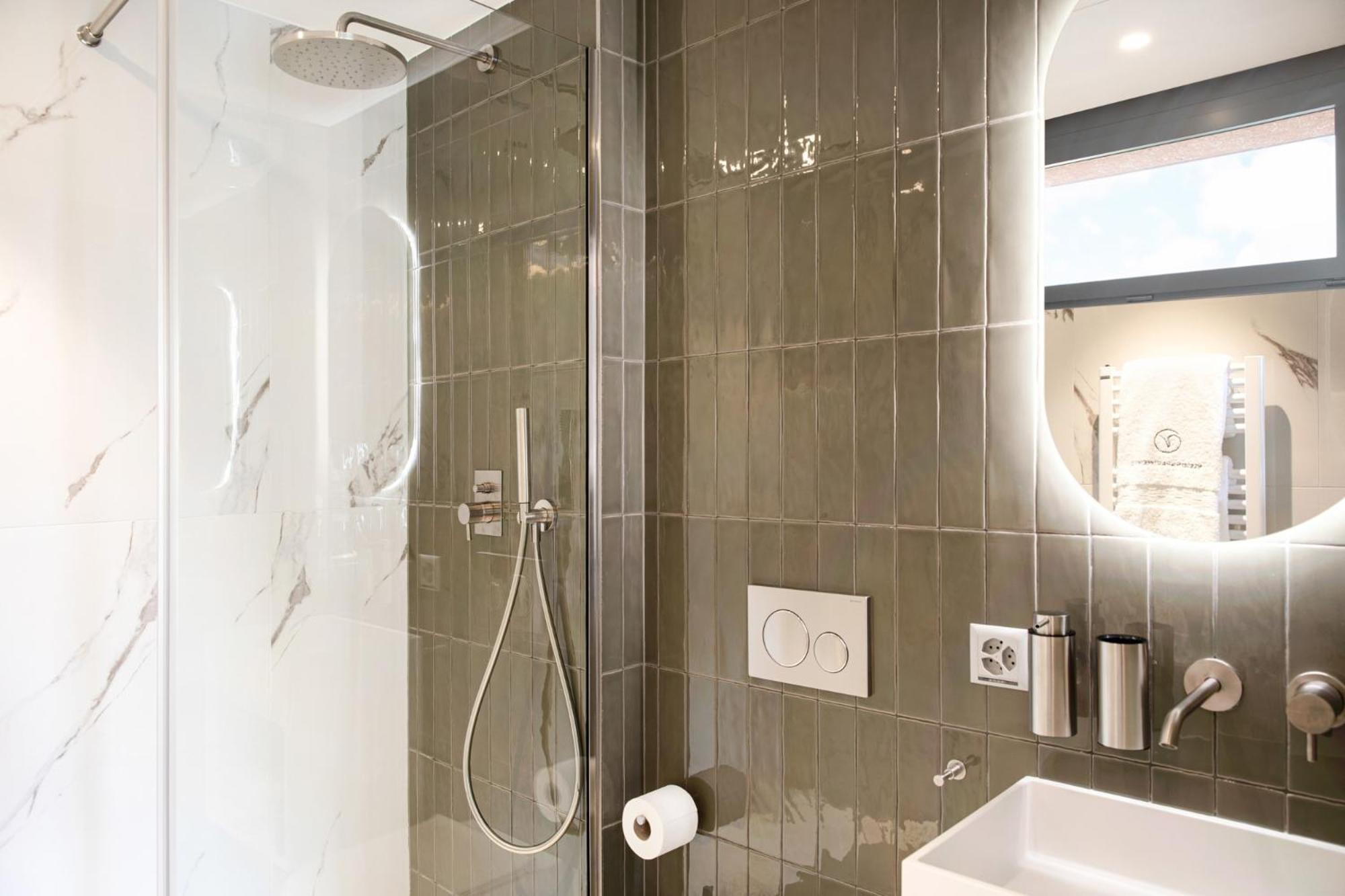 Visionapartments Lugano - Contactless Check-In Экстерьер фото